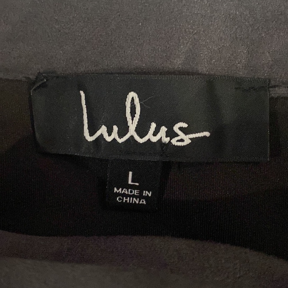Lulu’s Skirt - Picture 4 of 6